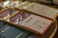 talmacibas-vidusskolas-rigas-komercskola-7-izlaidums-2