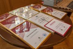 talmacibas-vidusskolas-rigas-komercskola-8-izlaidums-1