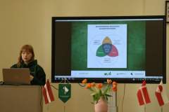 Starptautiska-pedagogu-profesionalas-kompetences-pilnveides-seminara-Izglitiba-nakotnes-cilvekam-–-28.04.2022.-galerija-5