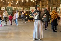 5-pasakums-mikeldiena-atnakusi