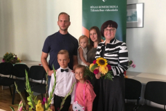 zinibu-diena-talmacibas-skola-8