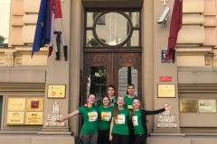 rigas-komercskolas-maratona-komanda-1