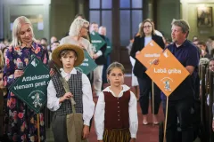 Rīgas Komercskola Zinību diena Doma baznīcā - Sprīdīša ceļojums