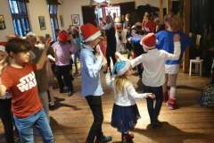 rigas-komercskolas-ziemassvetku-svinibas-kalnciema-kvartala-7