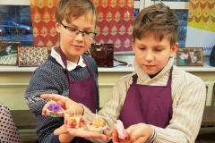 rigas_komercskola_-svecu_liesana_2016_lepnums